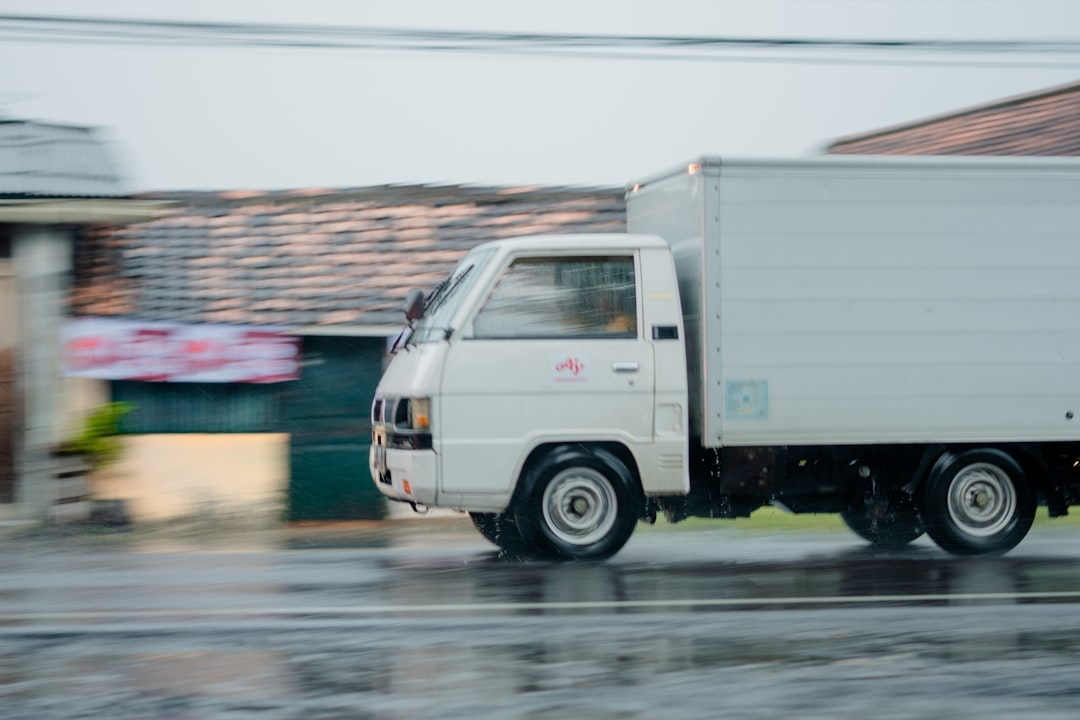 Servicio económico para vaciar su piso en Esplugues de Llobregat